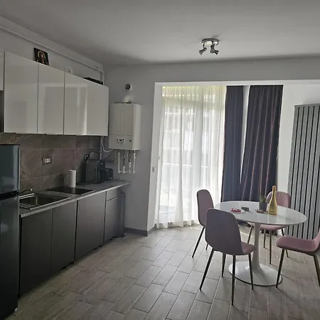 Alezzi Luxury Lidia Apartment *